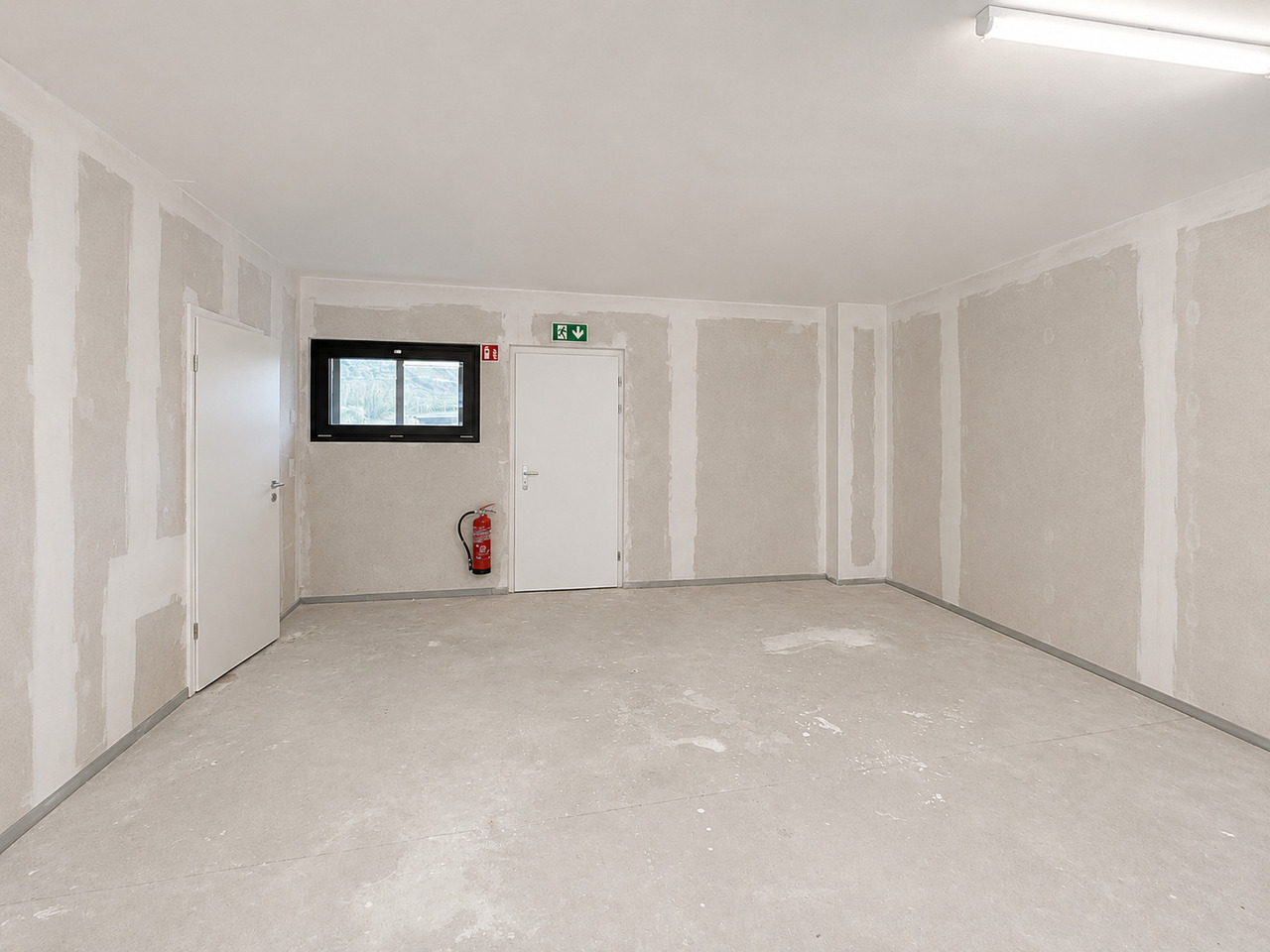 50m² office