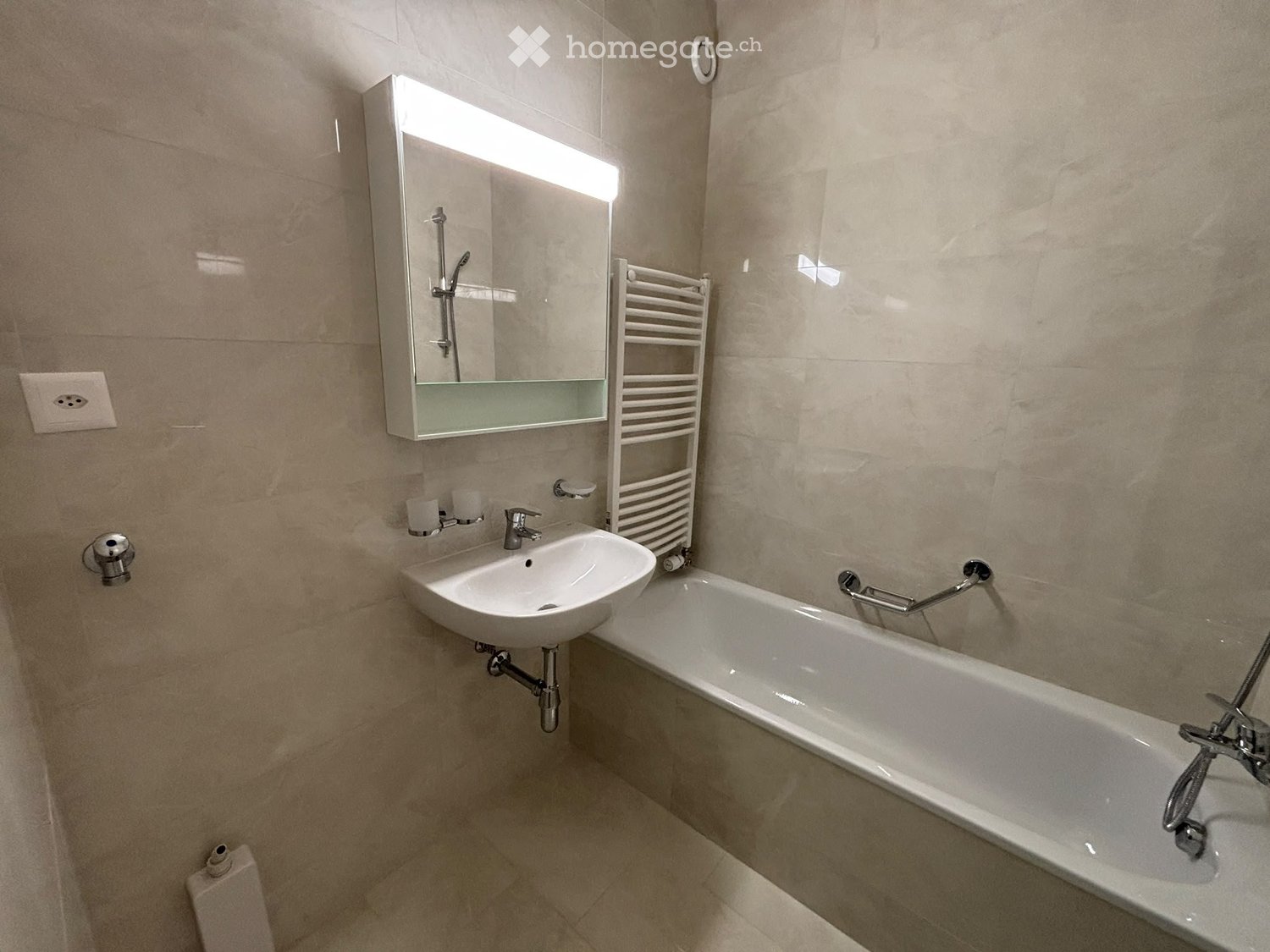 4-Zimmer-Wohnung, Foto 3 von 5