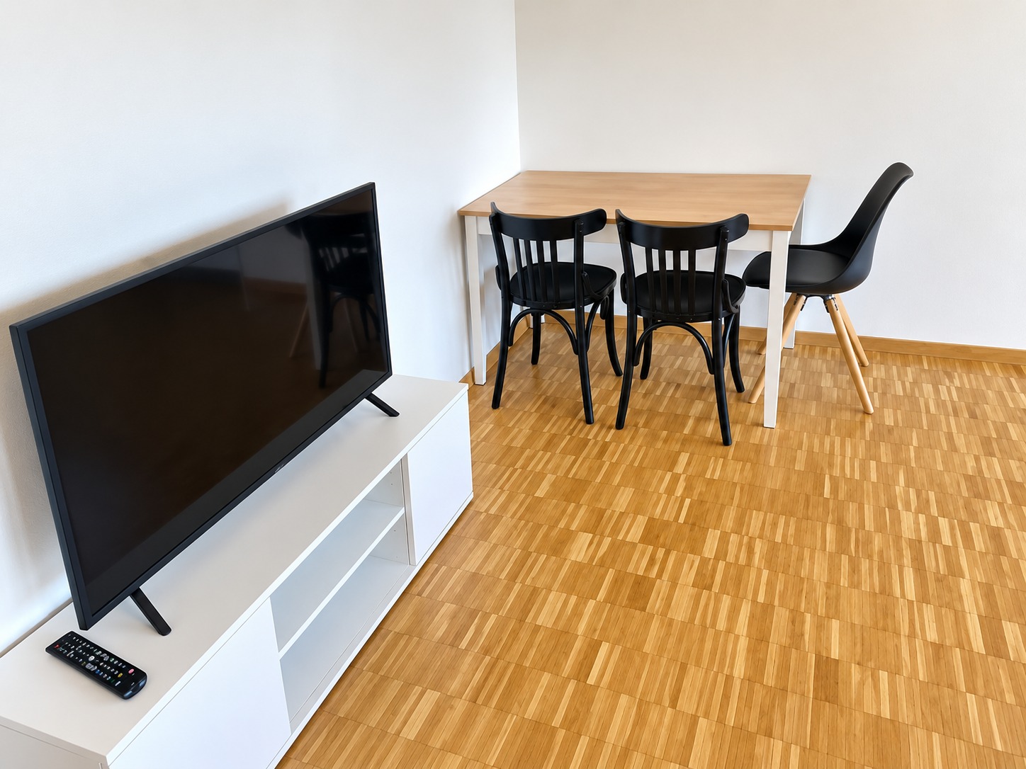 2 ½ Zimmer Wohnung, Foto 3 von 10