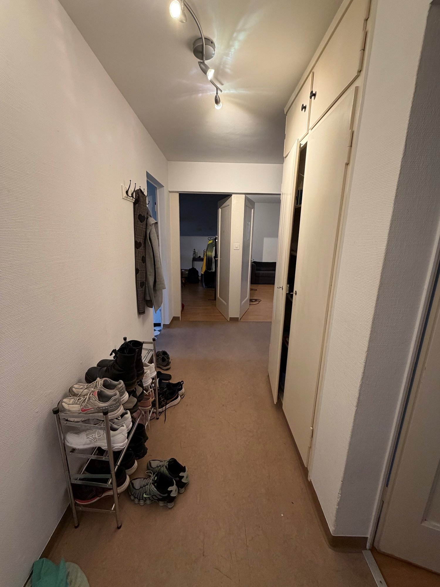 4 rooms apartment, Foto 4 von 6