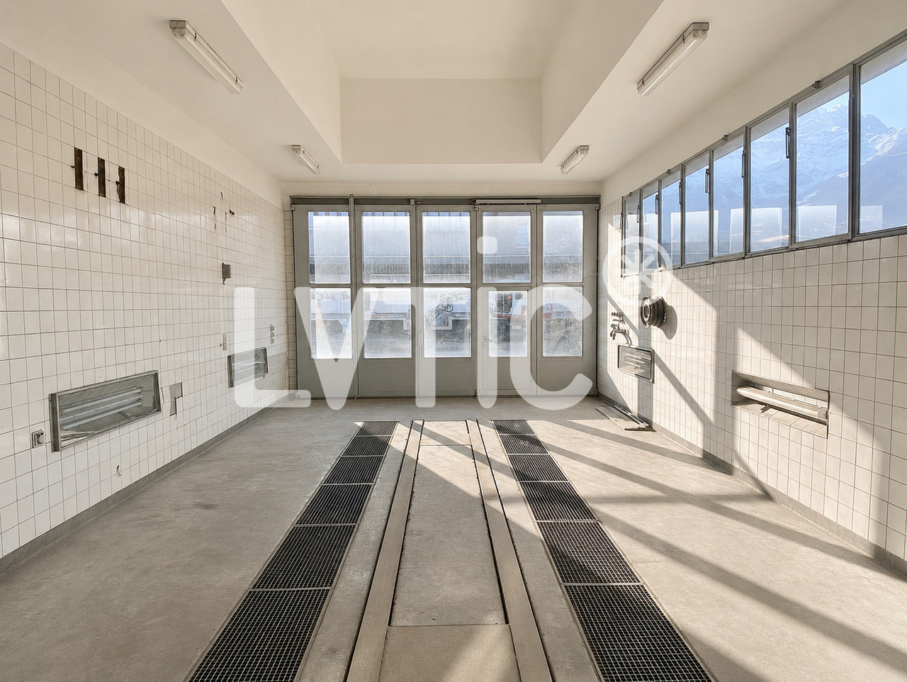305m² Industrieobjekt, Foto 4 von 7