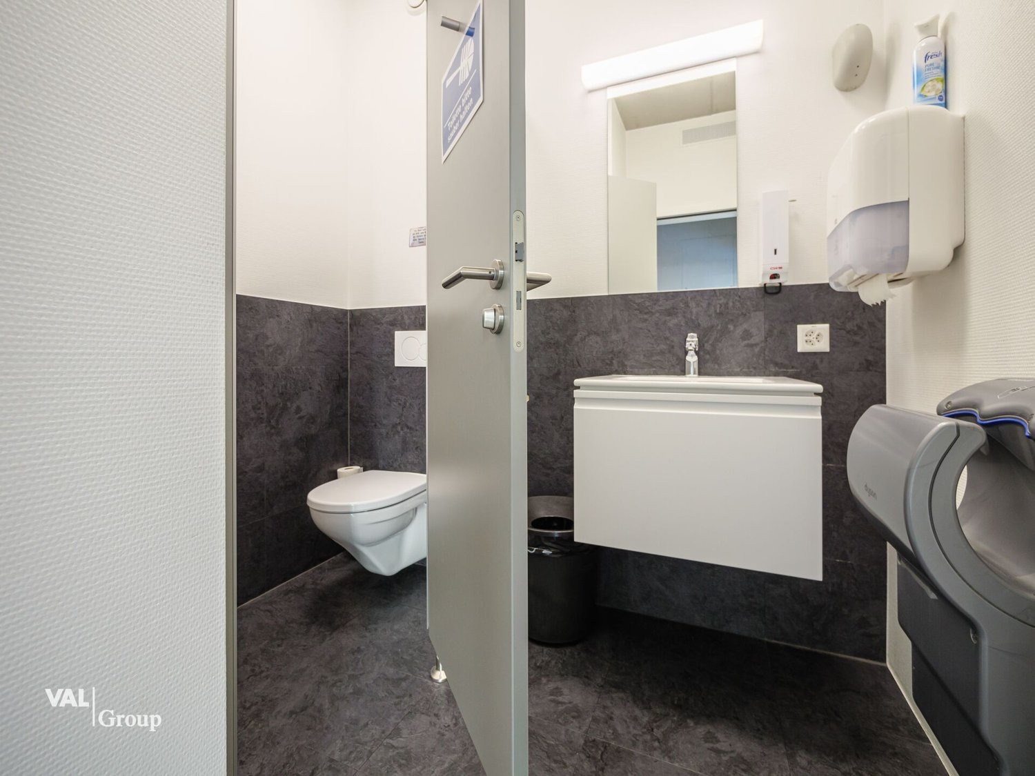 1665m² ufficio