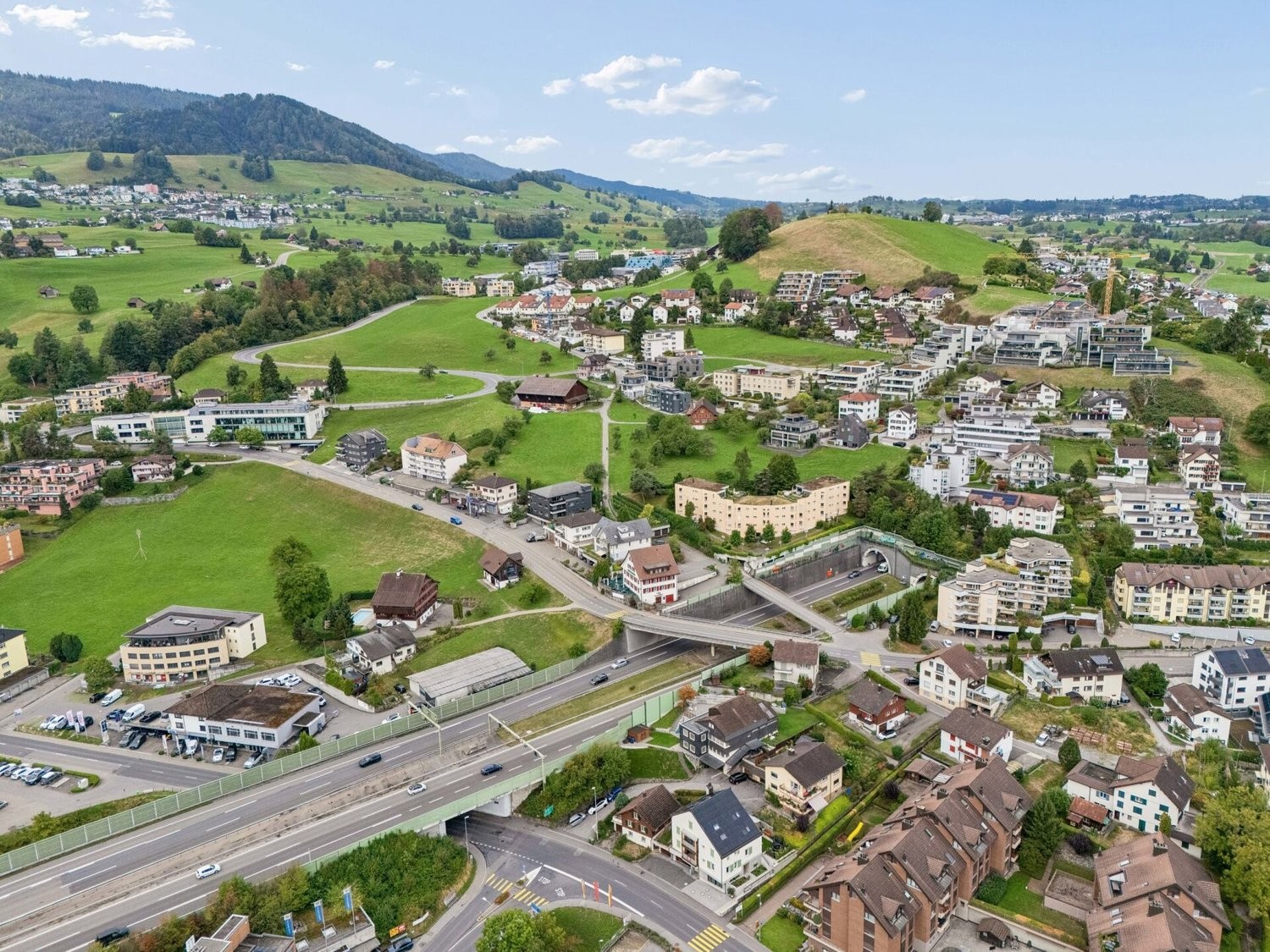 329m² building land