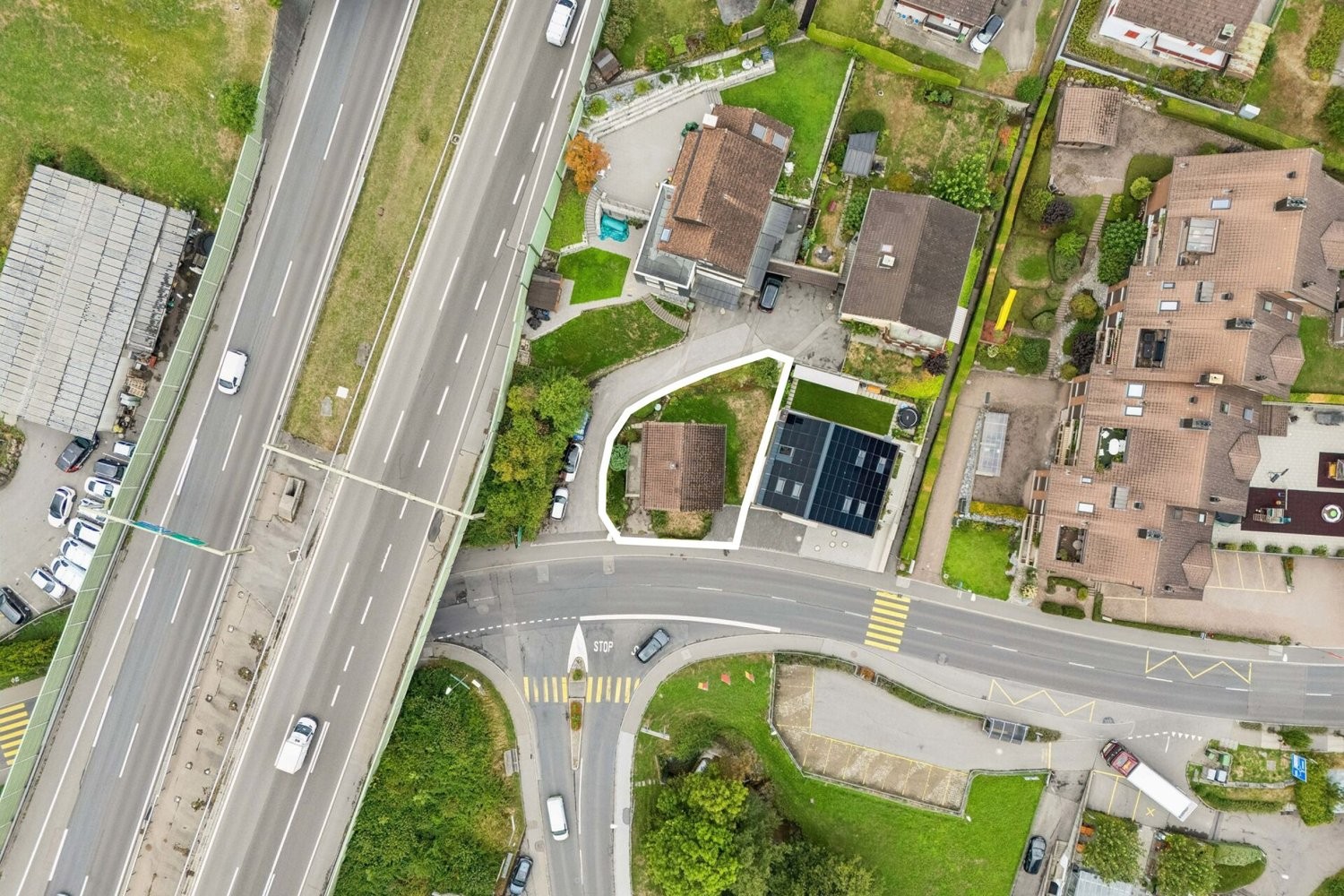 329m² building land