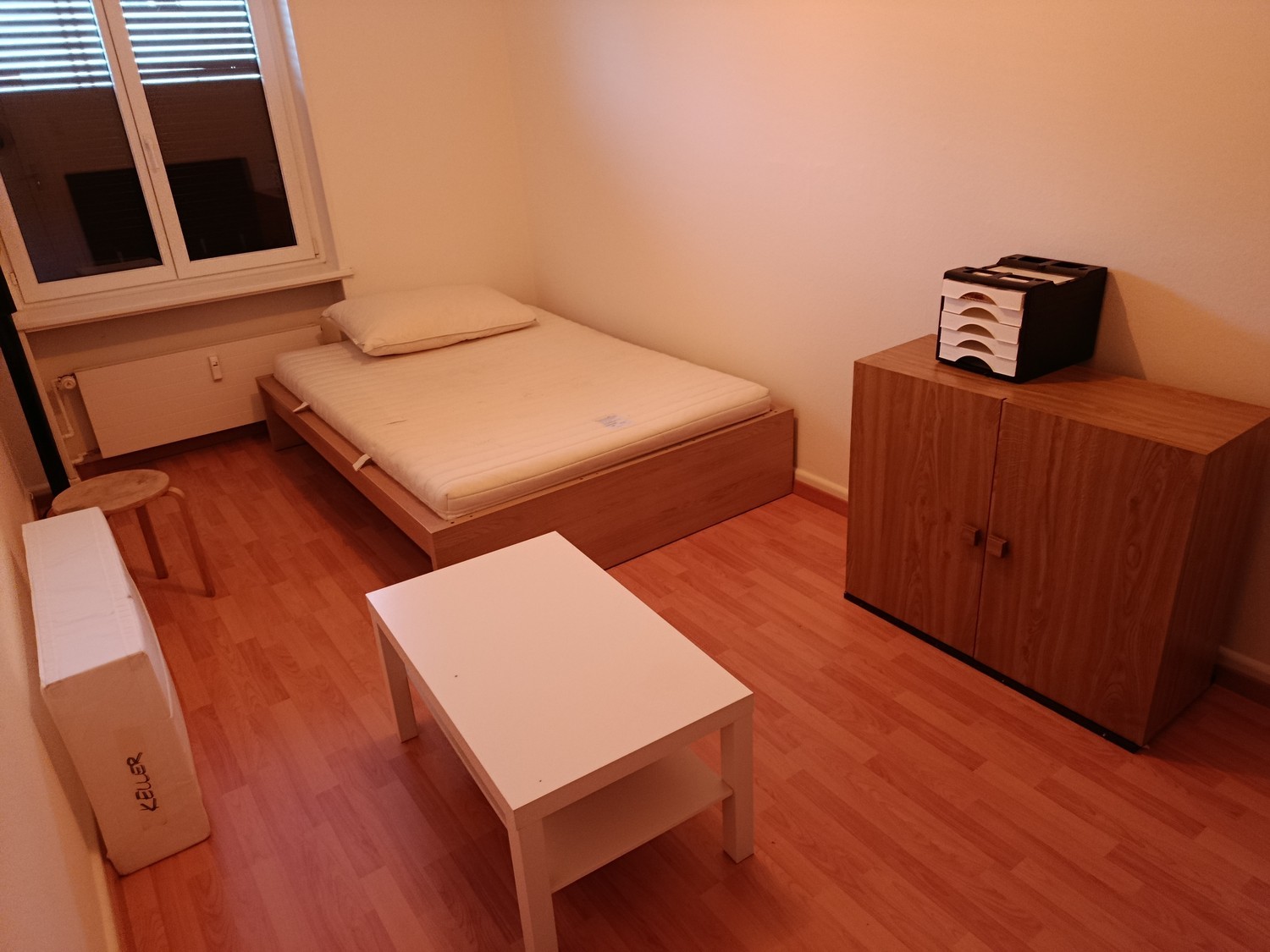 Zimmer in einer Wohngemeinschaft, Foto 1 von 2