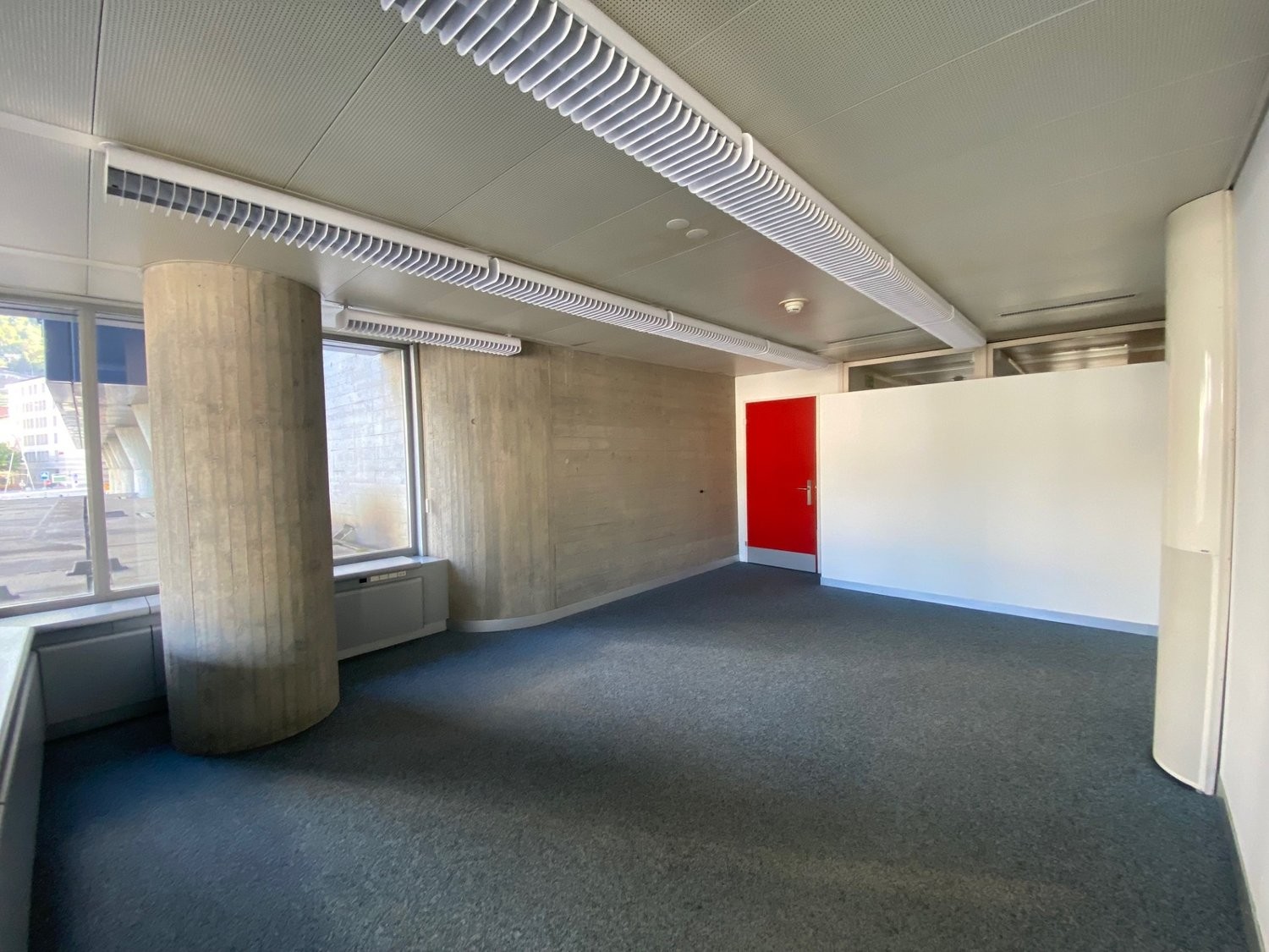 27m² office