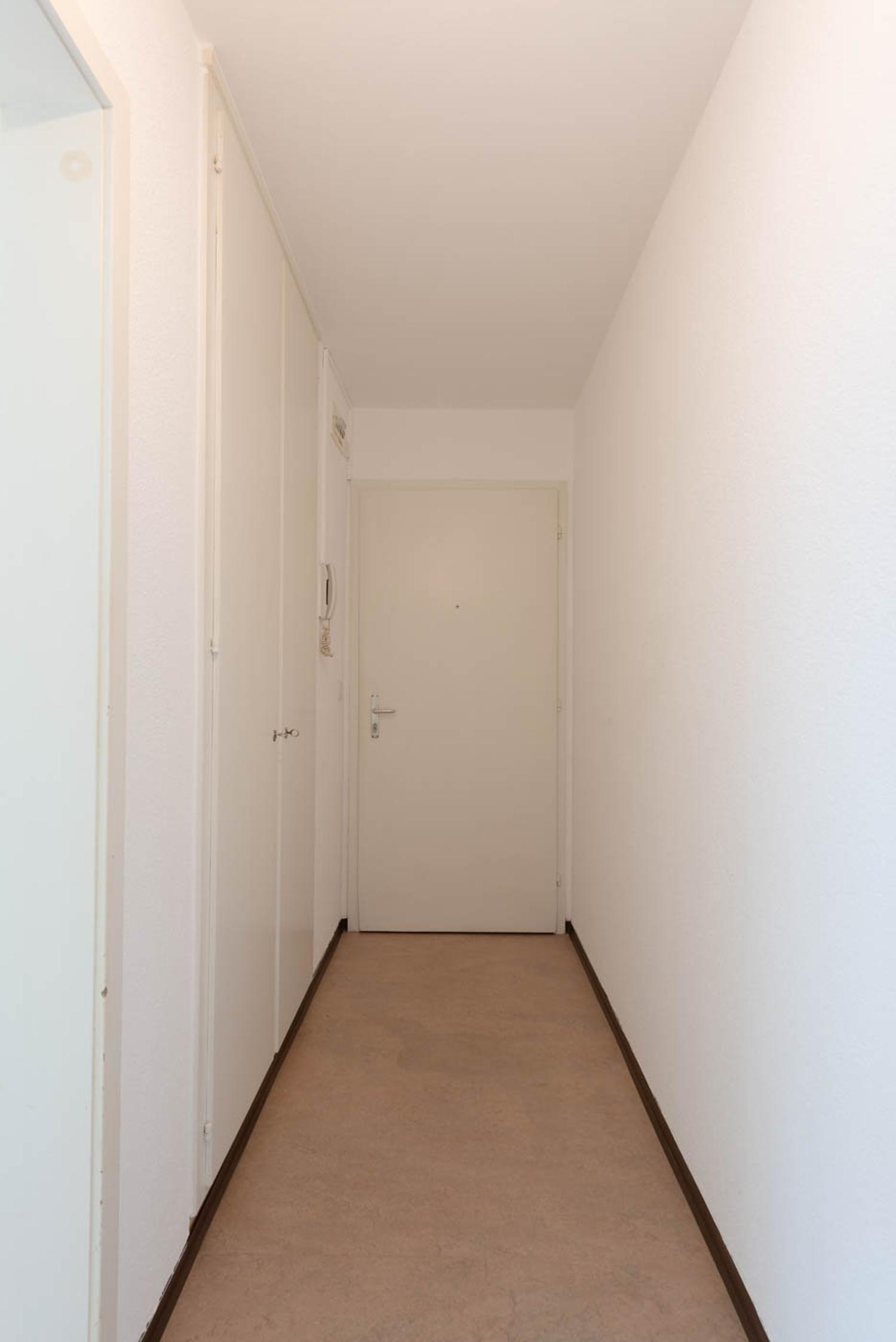 2 rooms apartment, Foto 2 von 6
