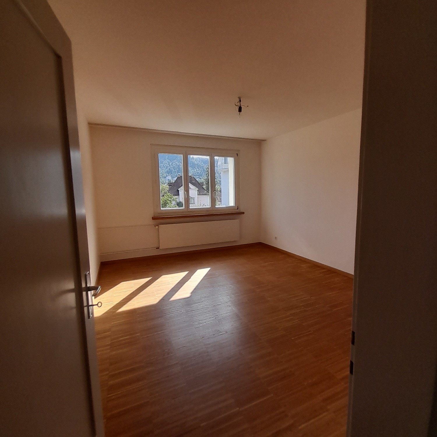 4 ½ Zimmer-Wohnung, Foto 1 von 10