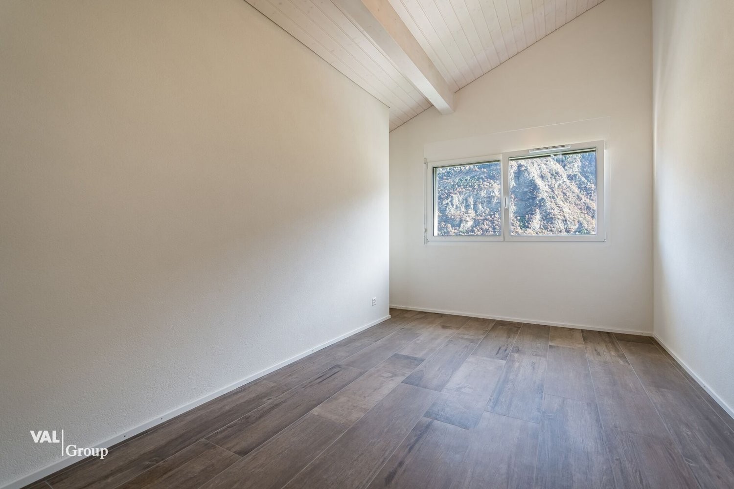 4 ½ Zimmer Attikawohnung, Foto 7 von 10
