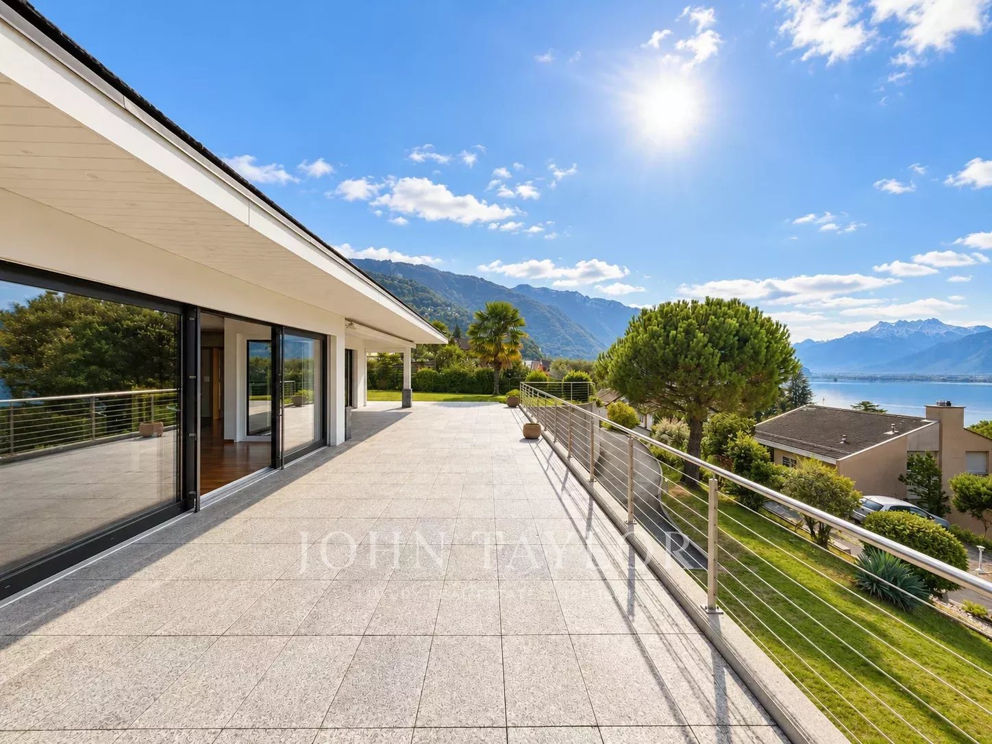 6 ½ Zimmer Villa, Foto 1 von 10