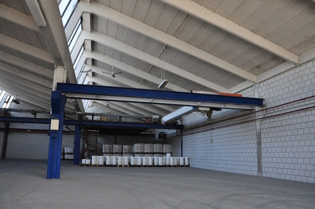 1100m² commercial, photo 2 of 6