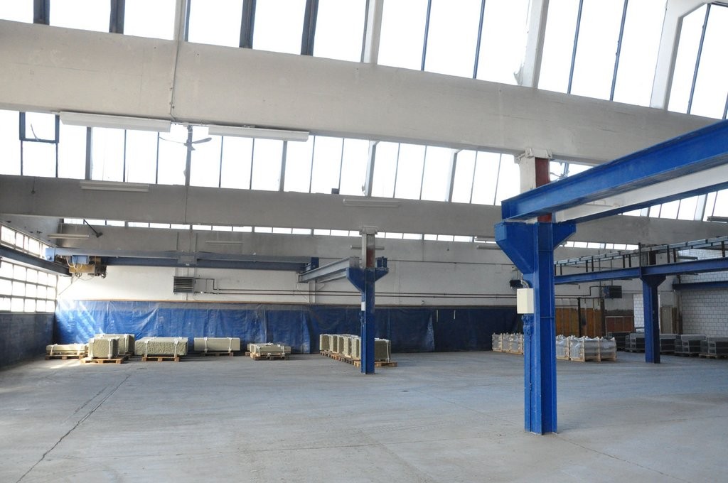 1100m² commercial, photo 5 of 6