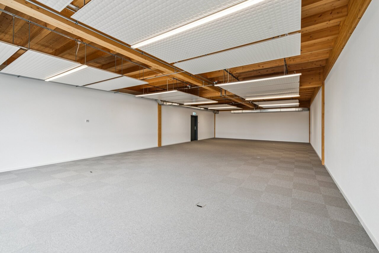 126m² Büro, Foto 2 von 10