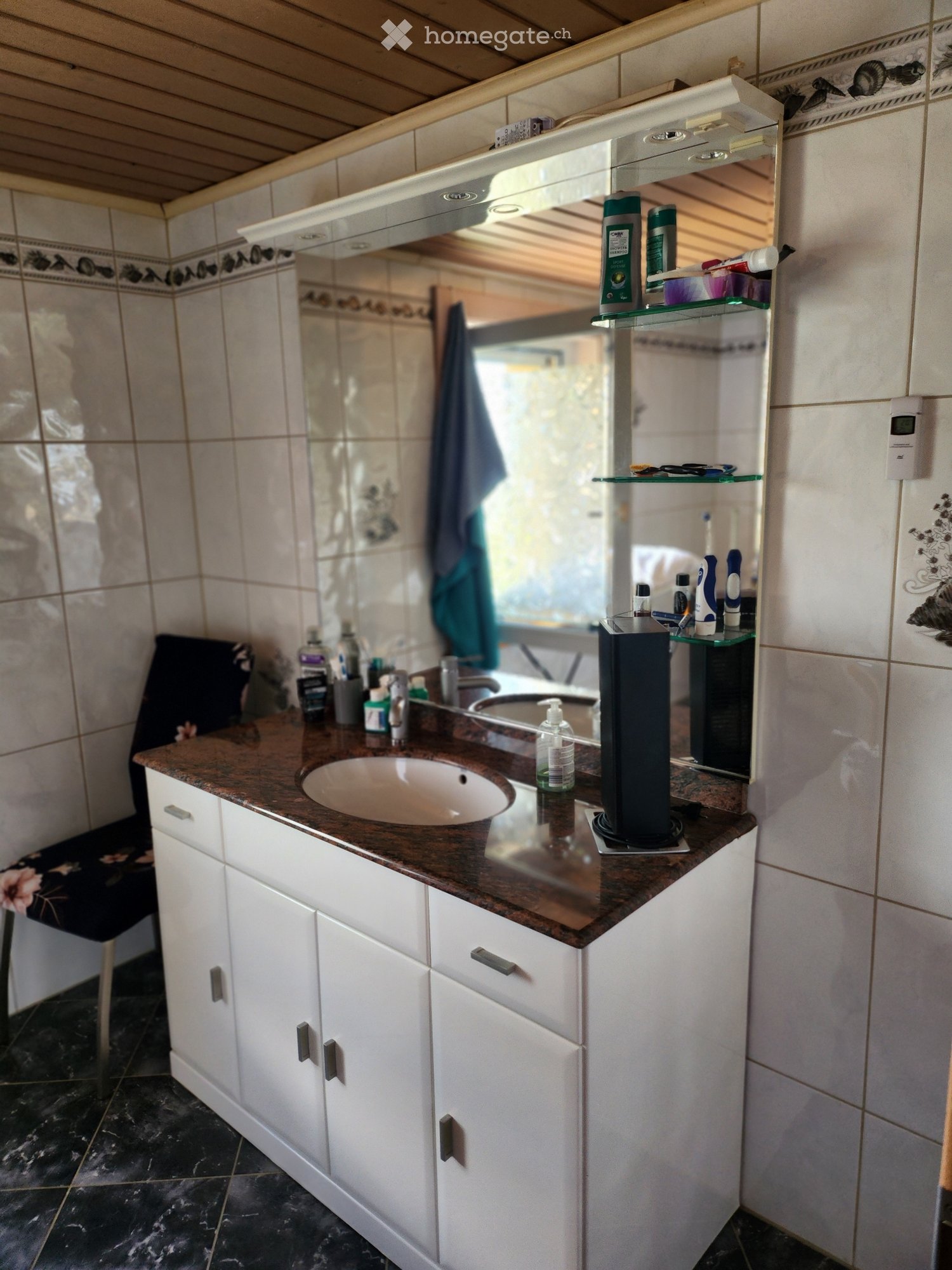 1 room single room
