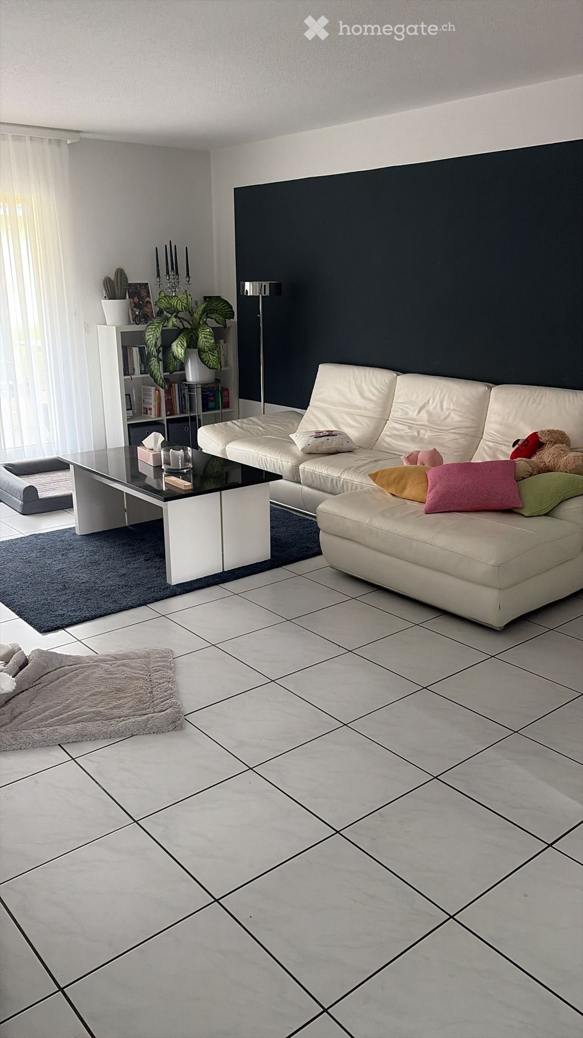 1 room single room, Foto 1 von 4