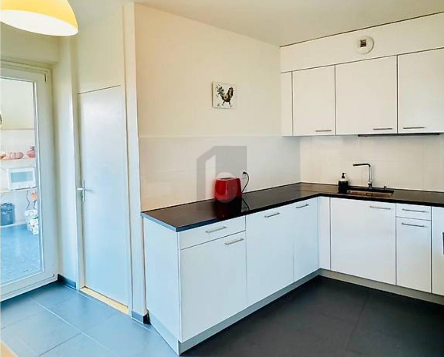 7 Zimmer möblierte Wohnung, Foto 3 von 4