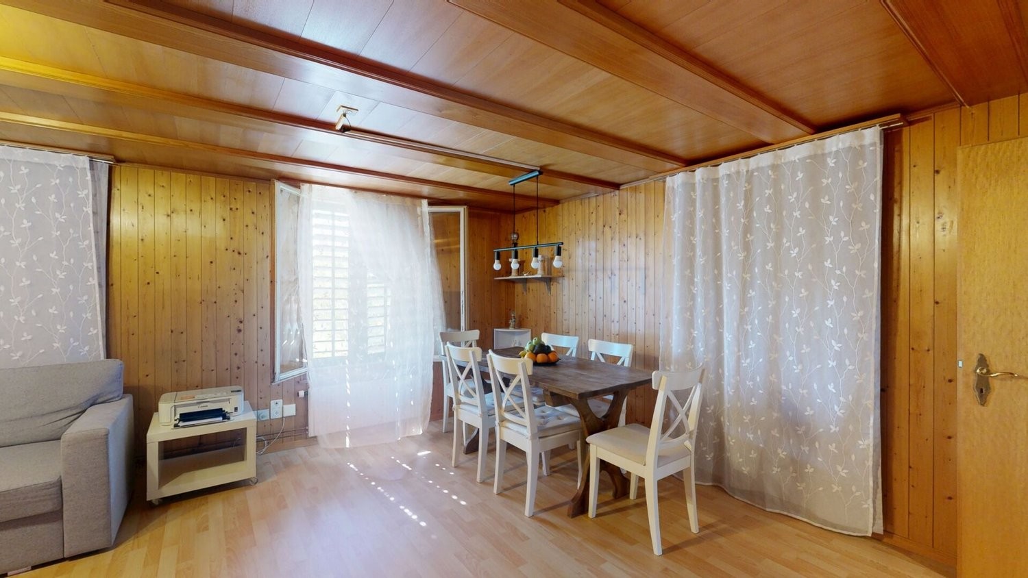 Maison de rapport de 10 ½ pièces