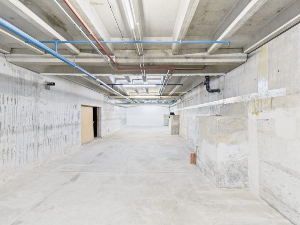 Storage room, Foto 1 von 3