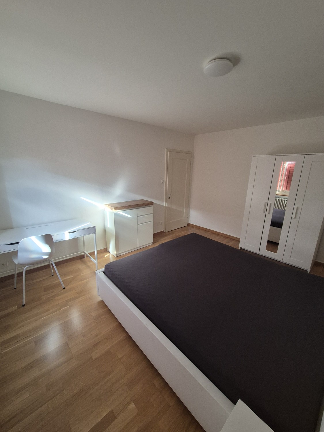 Camera in un appartamento condiviso