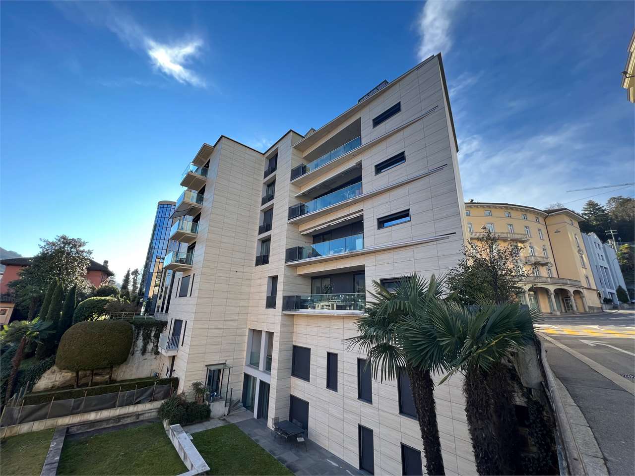 2 ½ rooms furnished flat