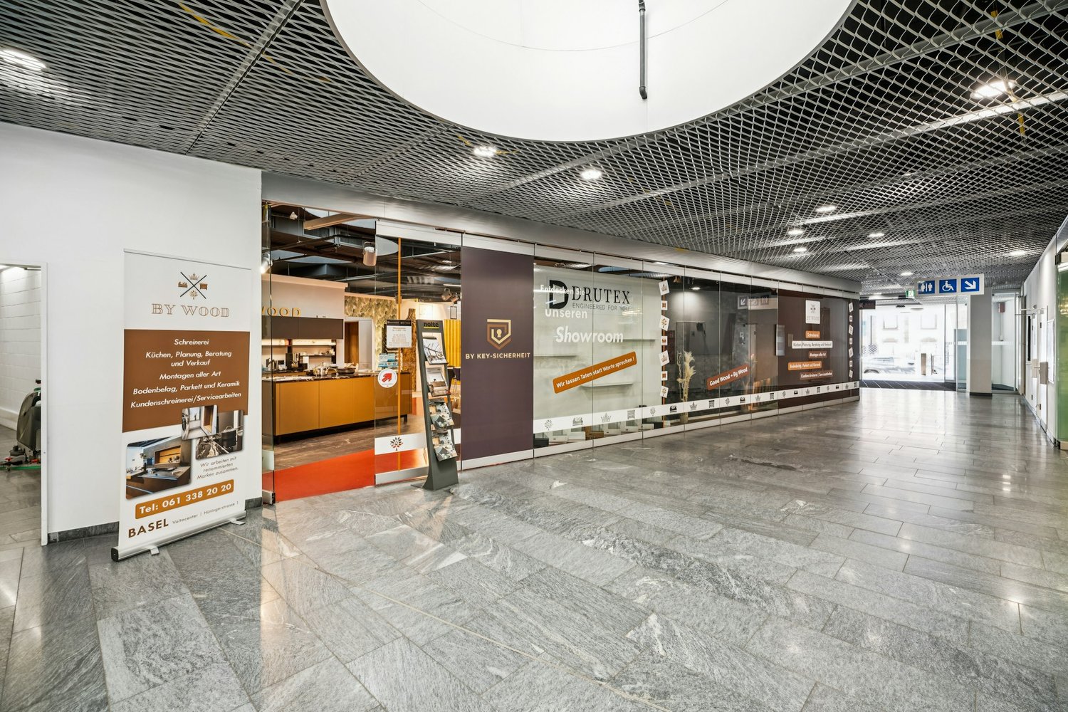 170m² commerciale