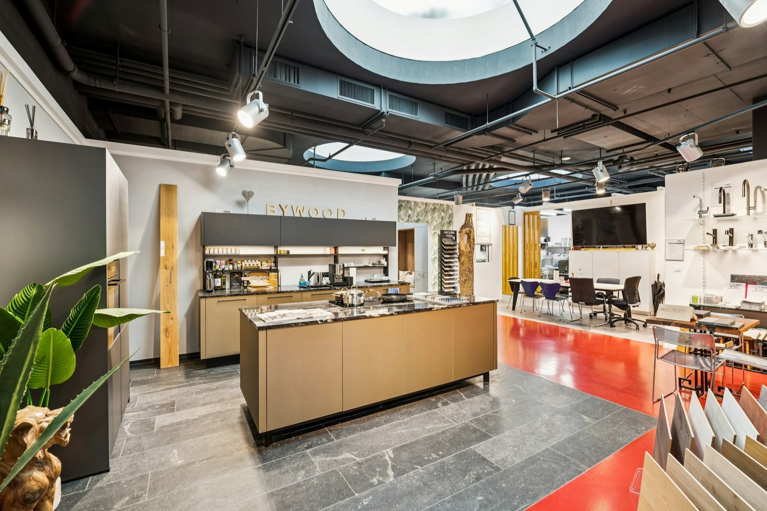 170m² commerciale