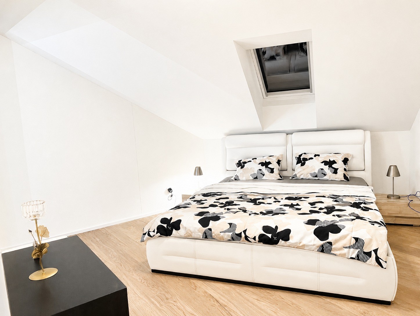 4 ½ Zimmer möblierte Wohnung