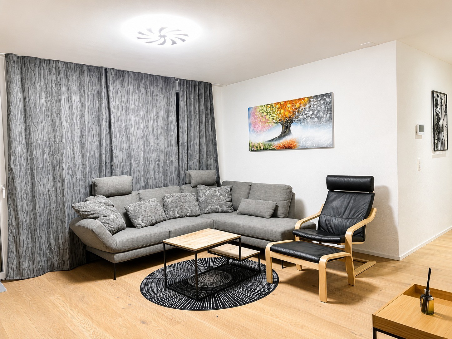 4 ½ Zimmer möblierte Wohnung