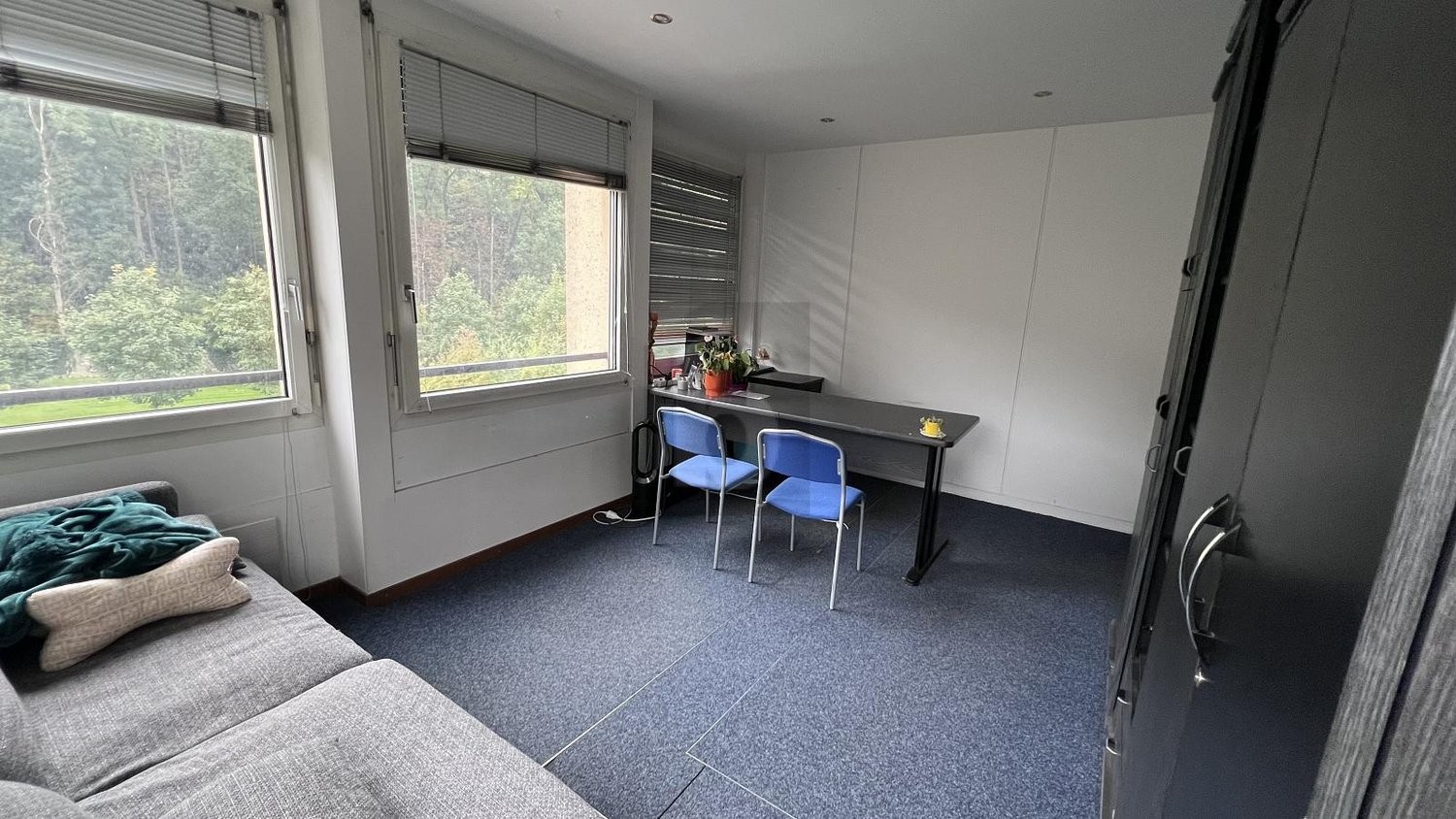 9m² office