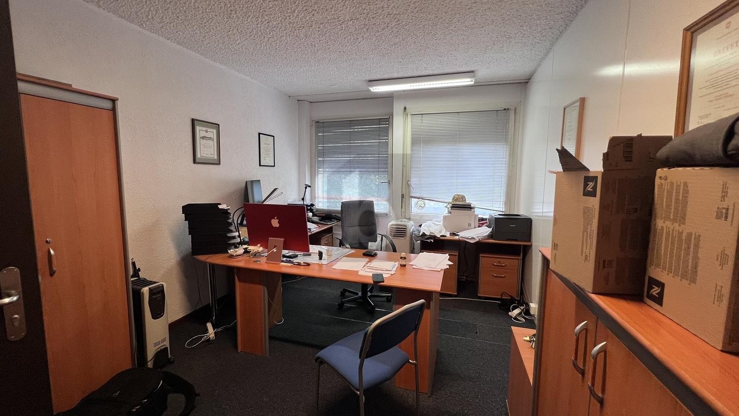 9m² office