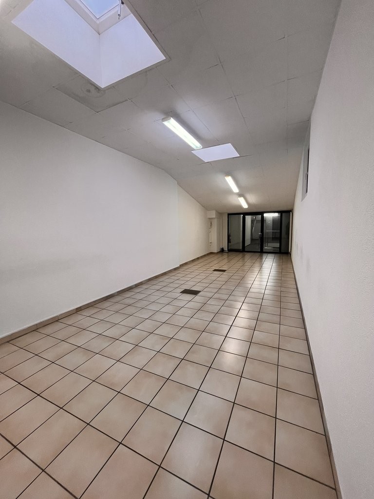 45m² shop, Foto 3 von 5