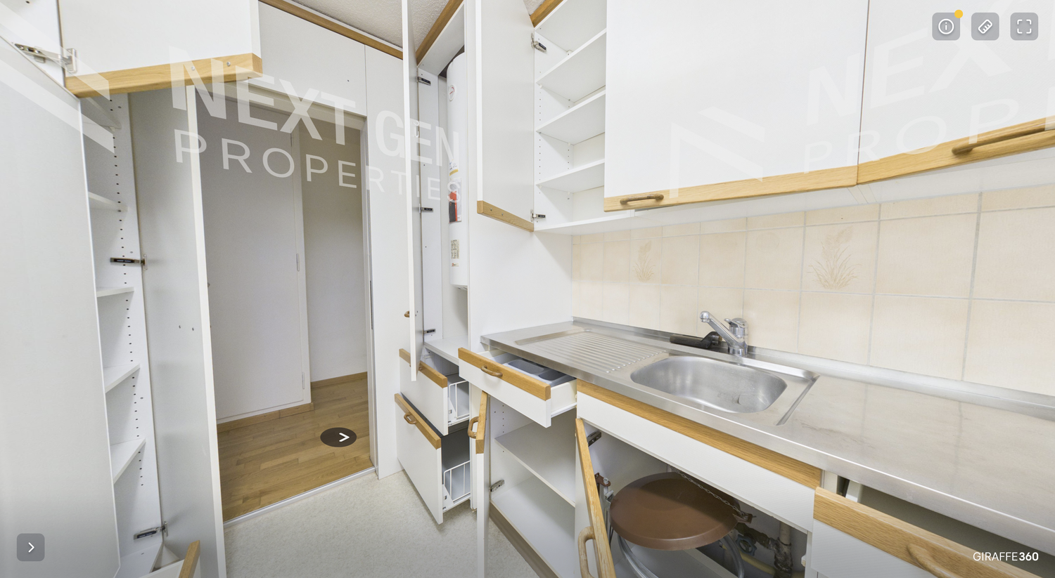 Room in a shared flat, Foto 3 von 6