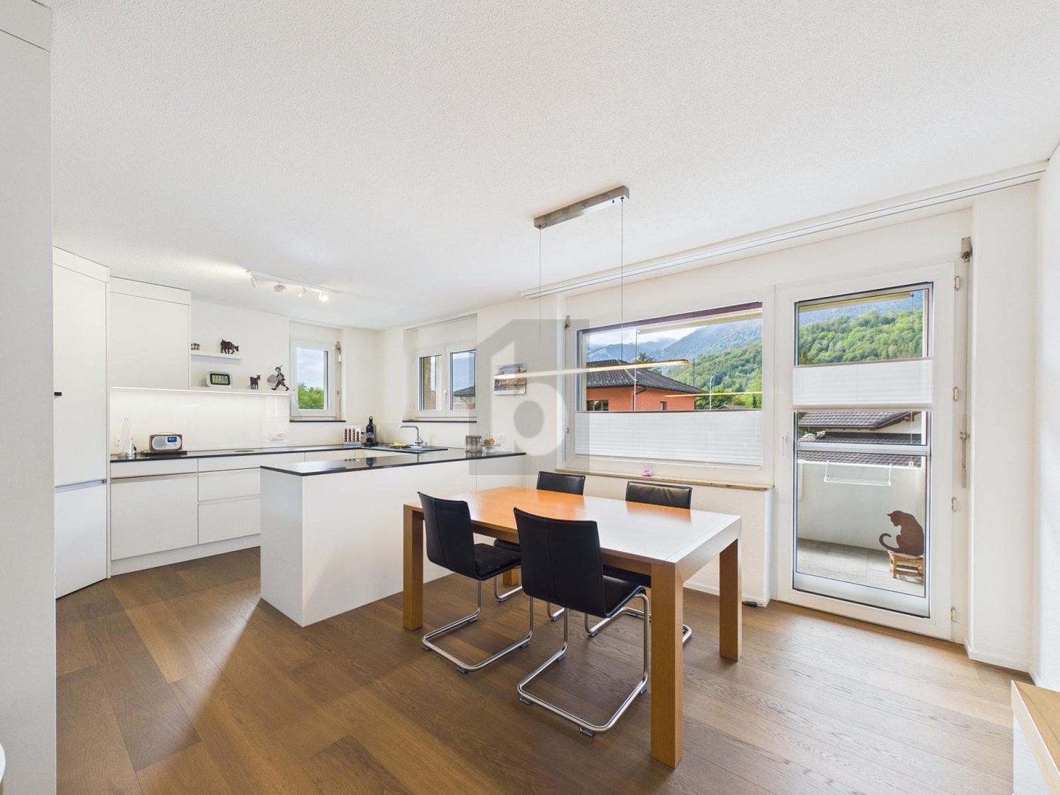 maison duplex de 8 pièces
