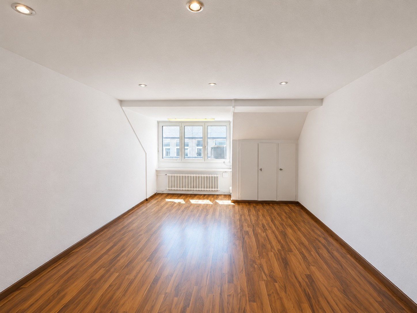 174m² office, Foto 4 von 9