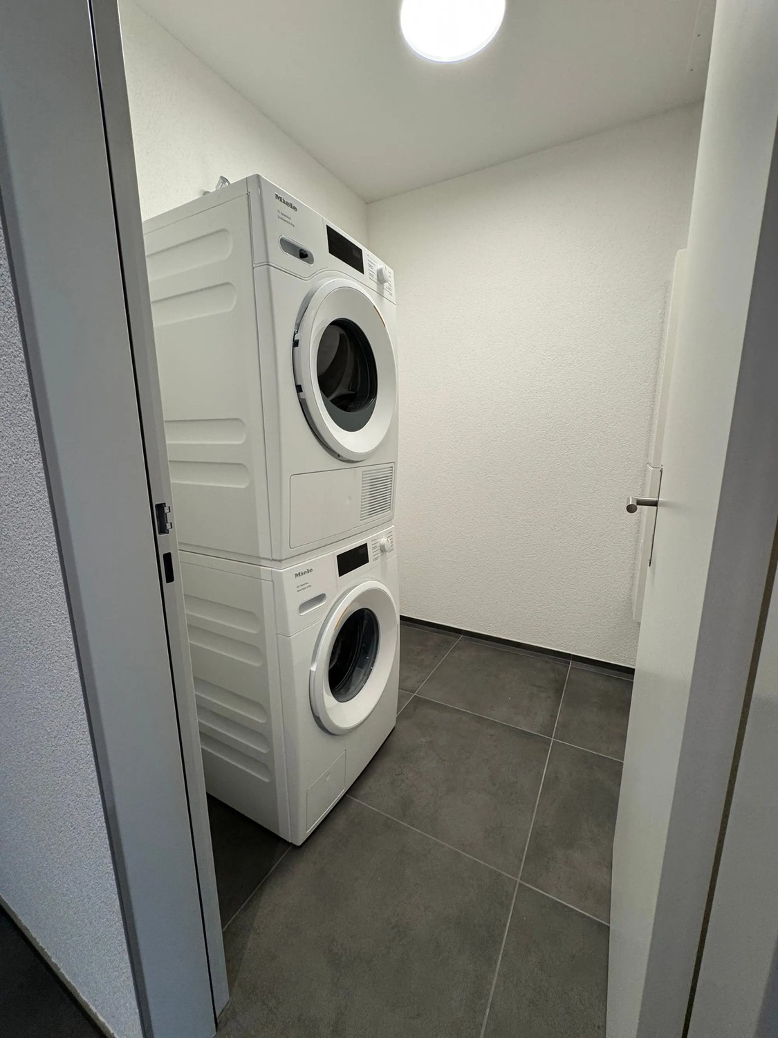 2 ½ rooms apartment, Foto 8 von 10