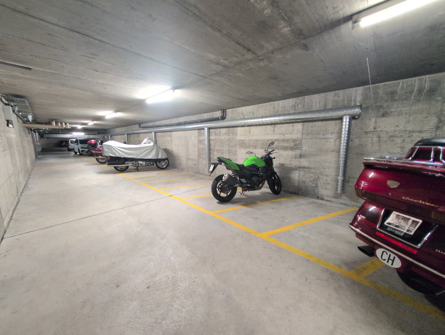 Covered bike parking, photo 6 of 9