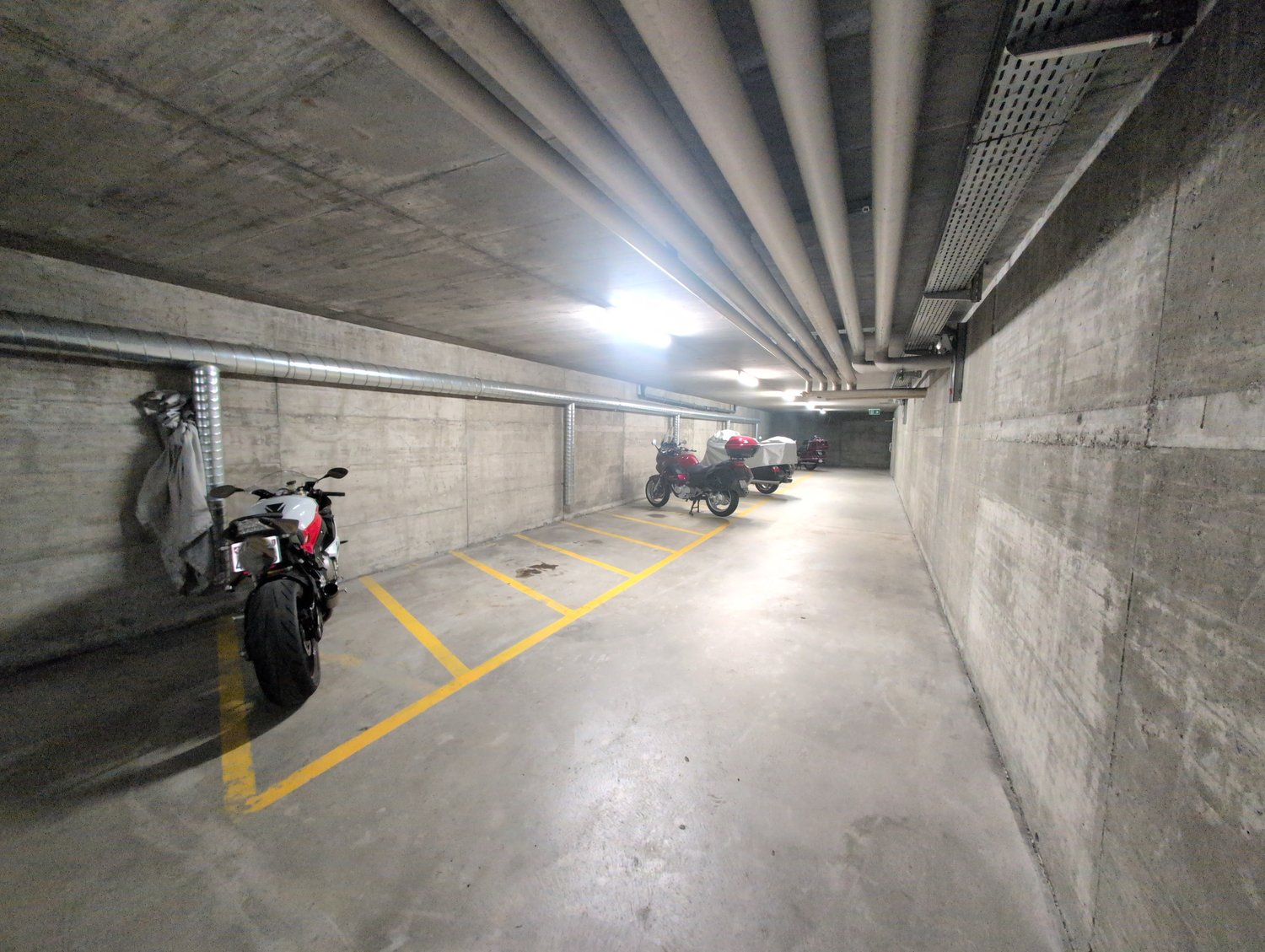 Covered bike parking, photo 3 of 9