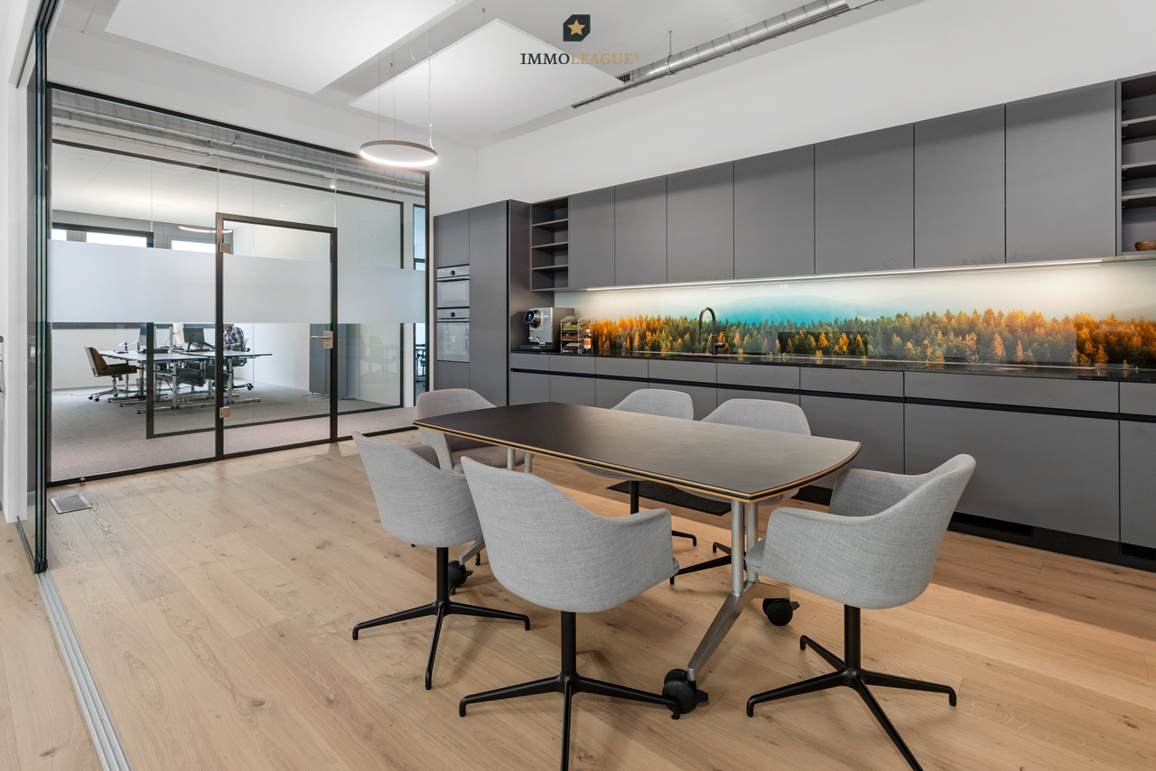 112m² office, Foto 1 von 10