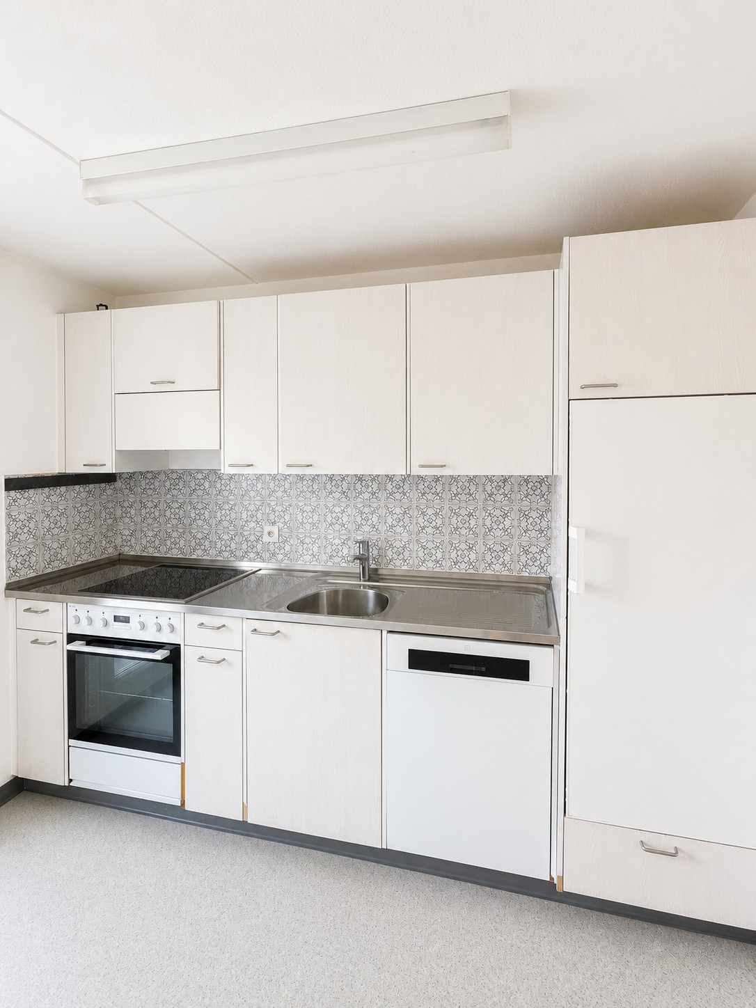 1 room apartment, Foto 4 von 5
