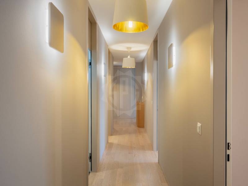 7 rooms apartment