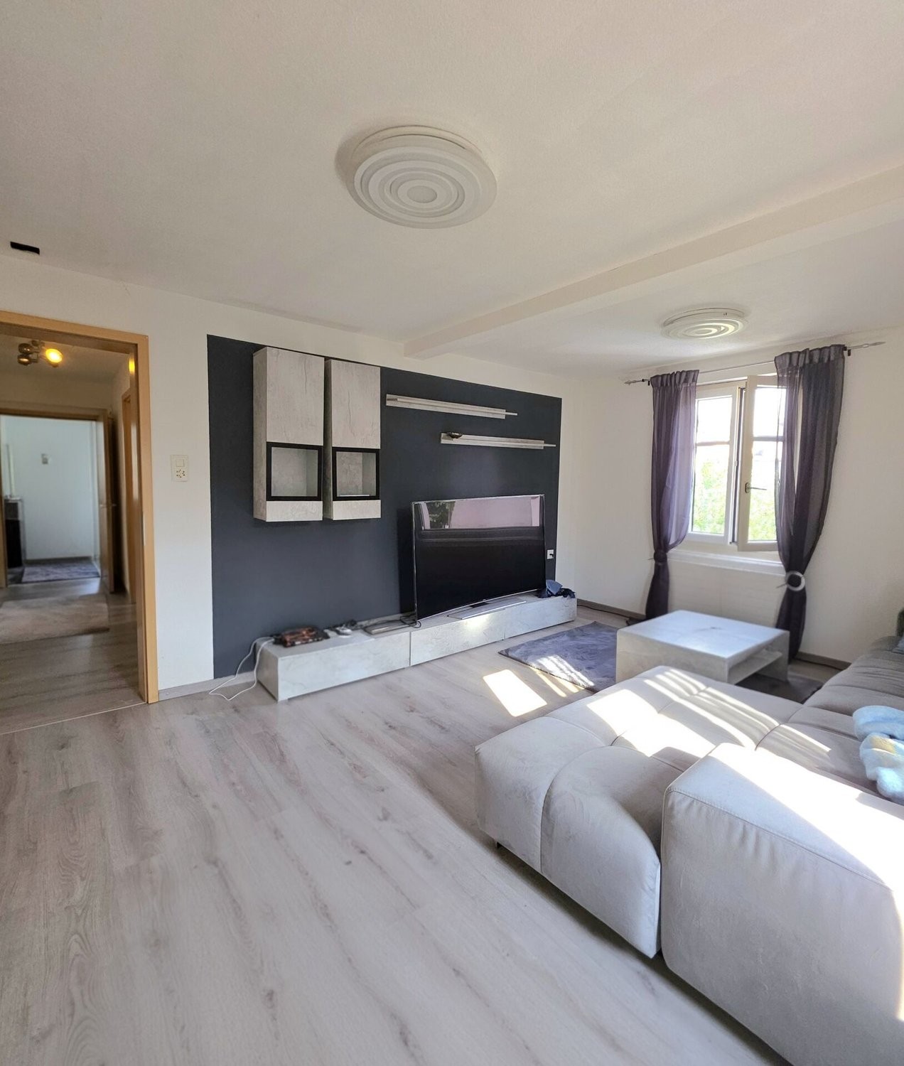 8 rooms single house