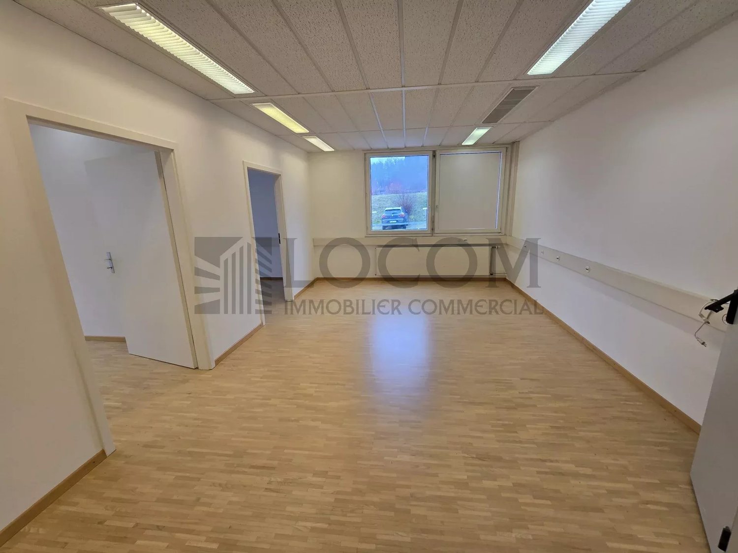 100m² shop, Foto 6 von 10