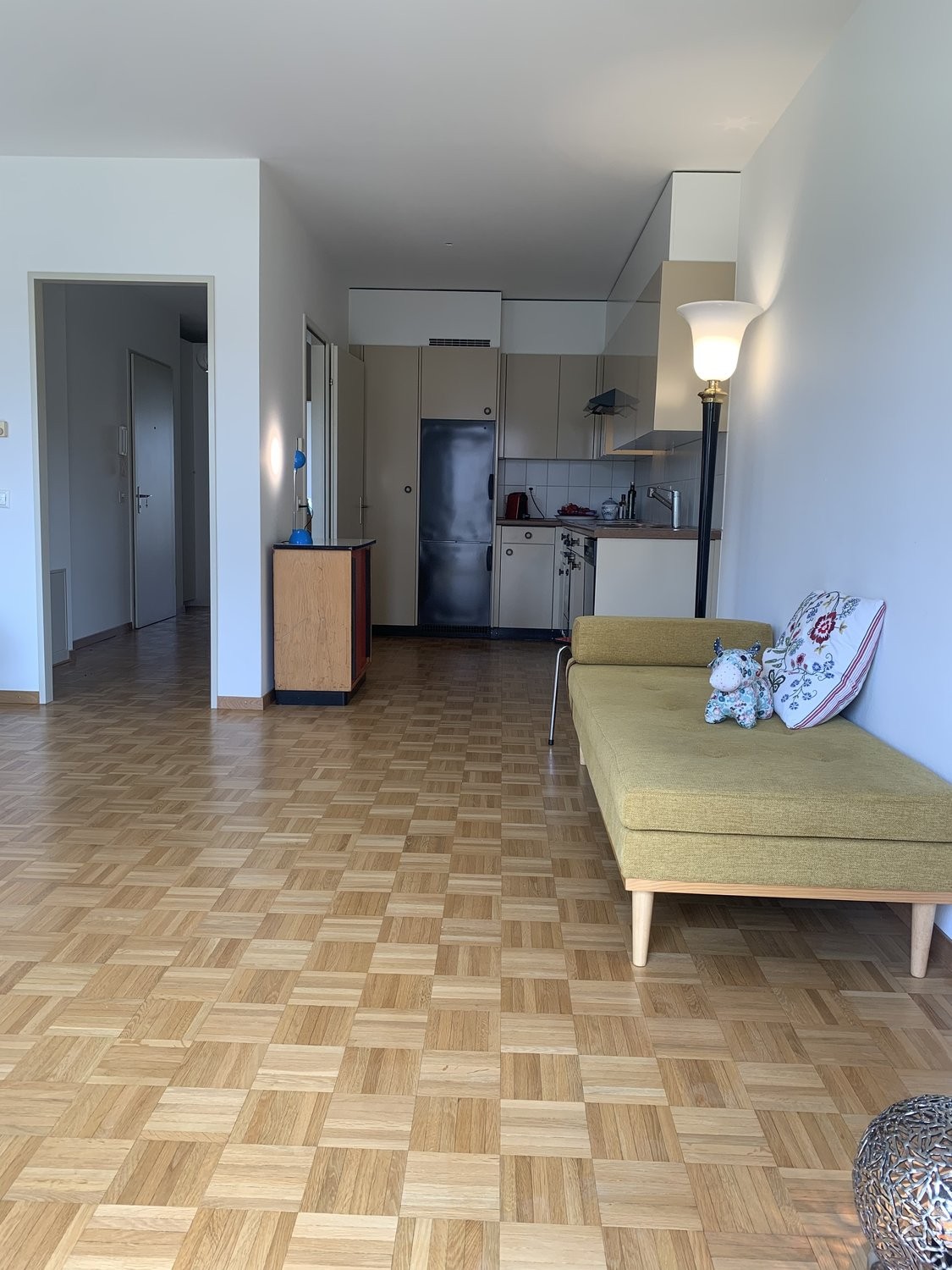 2 rooms furnished flat