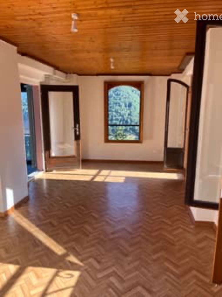 6 Zimmer Einfamilienhaus