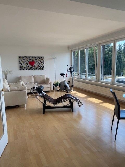 Chambre dans un appartement partagé