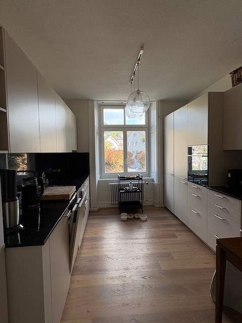 5 rooms apartment, photo 2 of 7