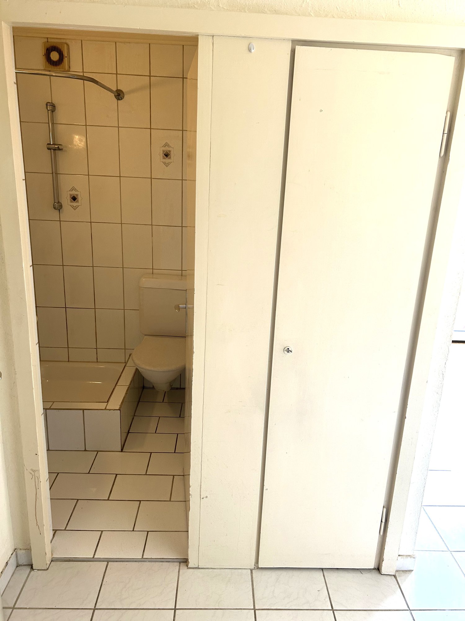 1 room apartment, Foto 5 von 6