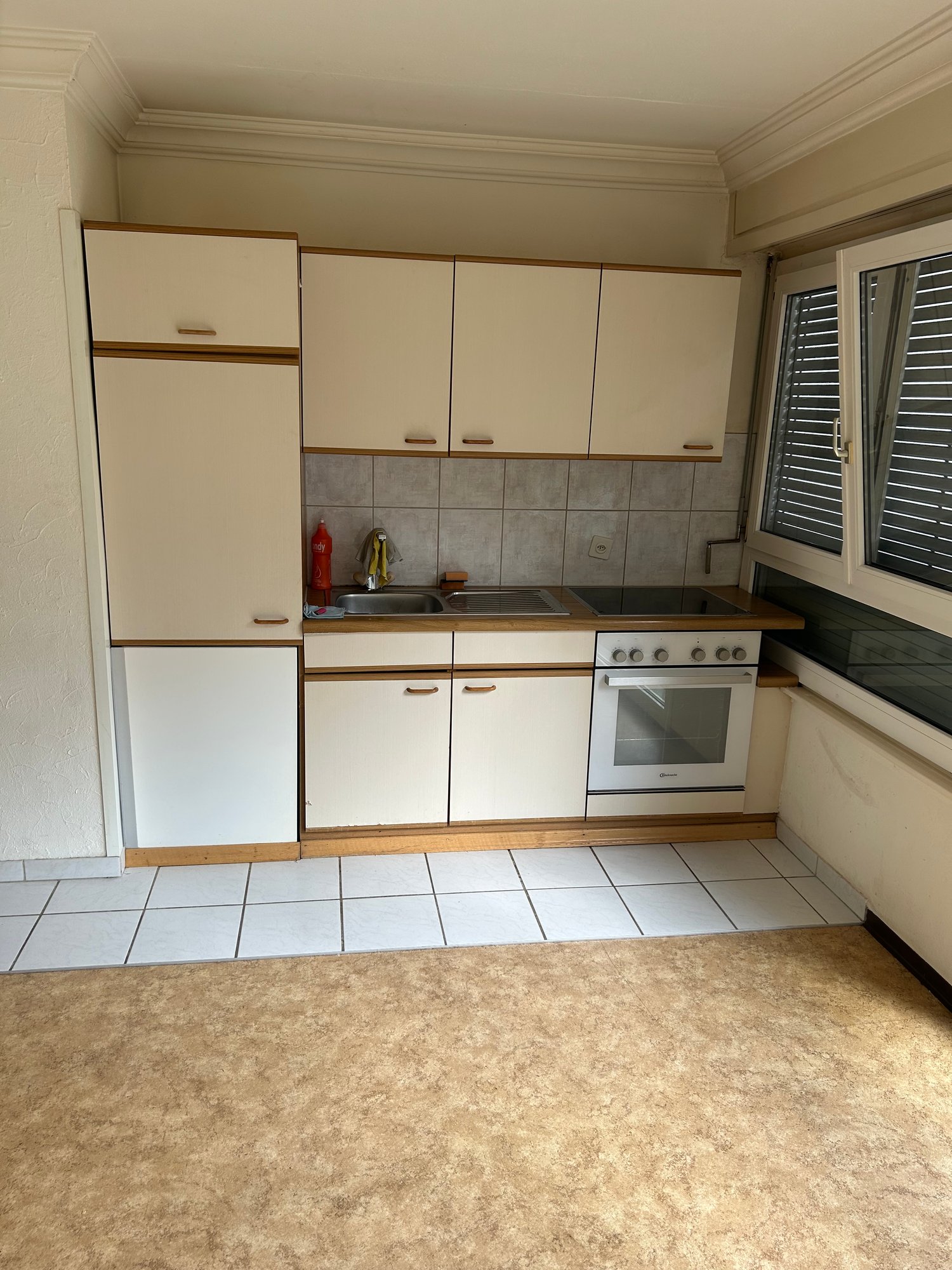1 room apartment, Foto 4 von 6
