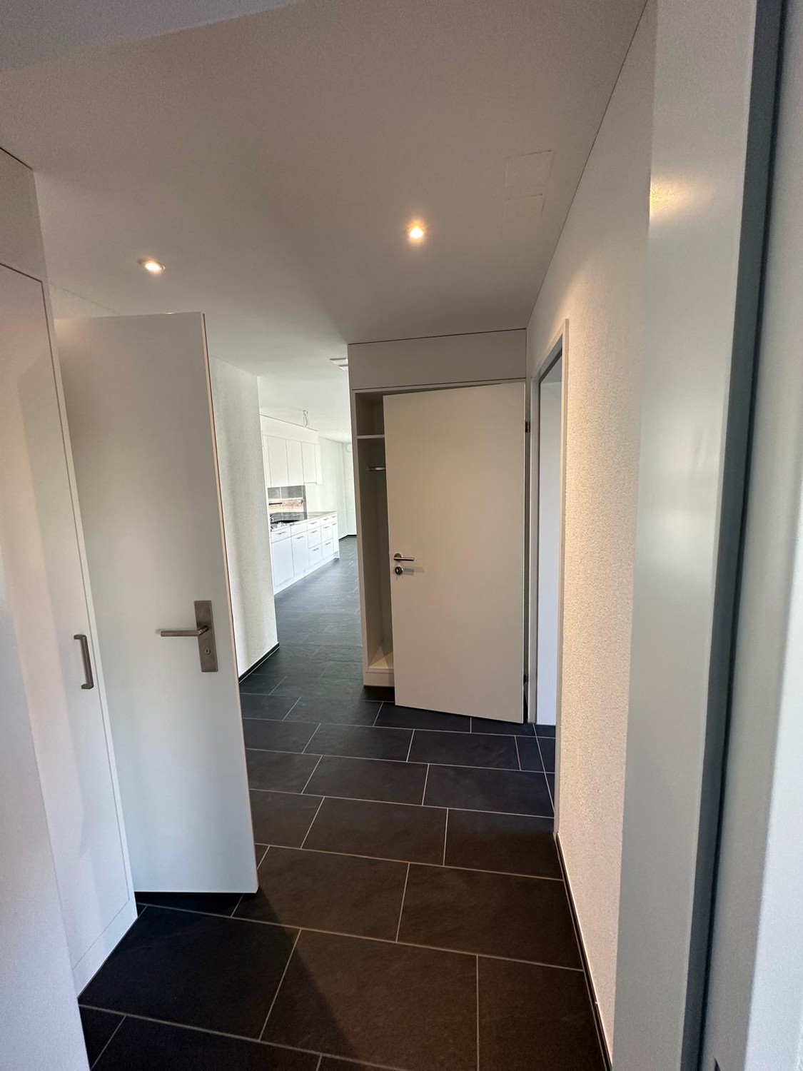 2 ½ rooms apartment, Foto 4 von 10