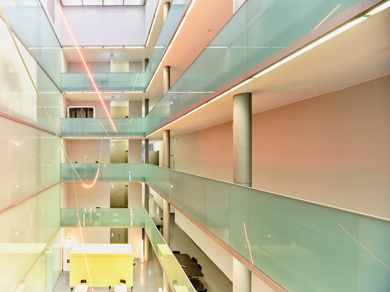 8980m² office